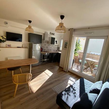 A 50 M De La Plage, Appartement De 35 M2 : Les Pieds Sales Bréhal Exteriör bild
